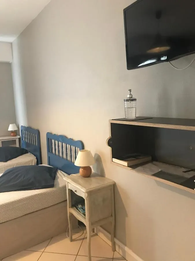 Apartment 7 Boulevard Des Cotes Aix-les-Bains France
