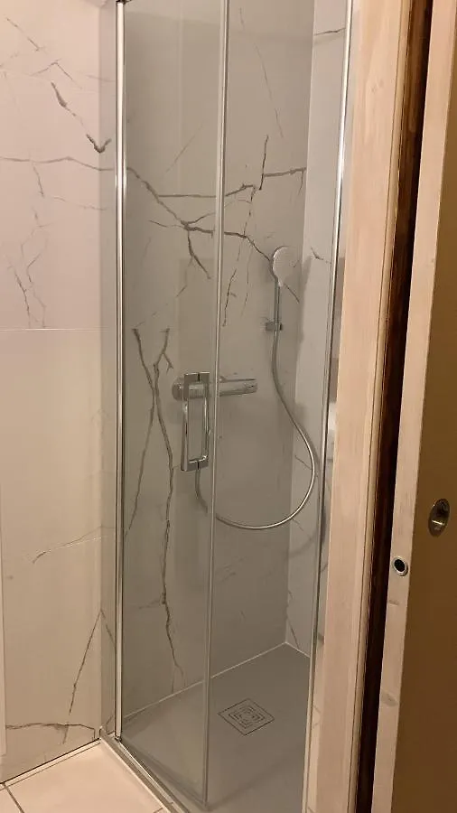 Apartment 7 Boulevard Des Cotes Aix-les-Bains