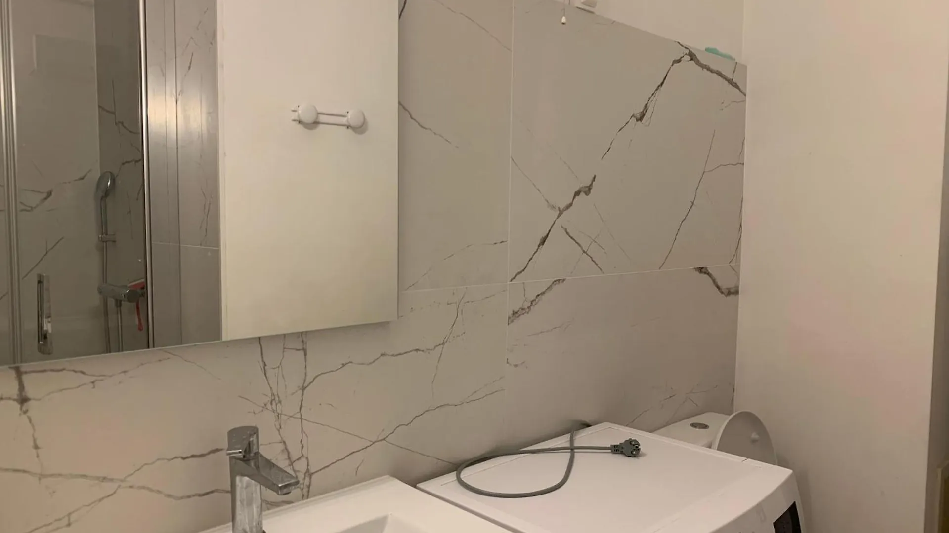 Apartment 7 Boulevard Des Cotes Aix-les-Bains
