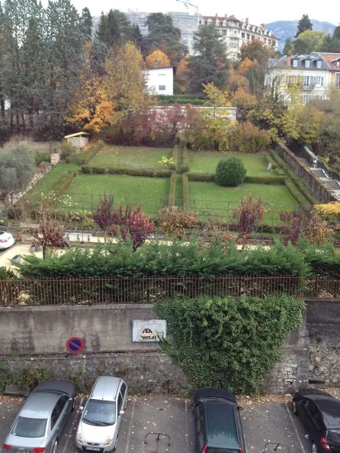 7 Boulevard Des Cotes Aix-les-Bains